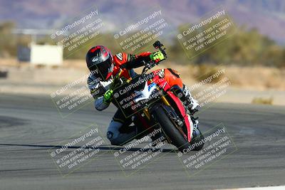 media/Jan-09-2022-SoCal Trackdays (Sun) [[2b1fec8404]]/Turn 14 (10am)/